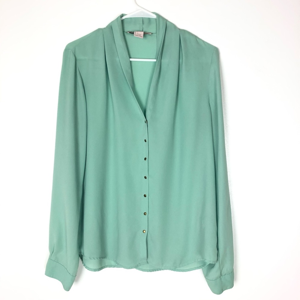 Love 21 Mint Green Long Sleeve Blouse L Snap Front